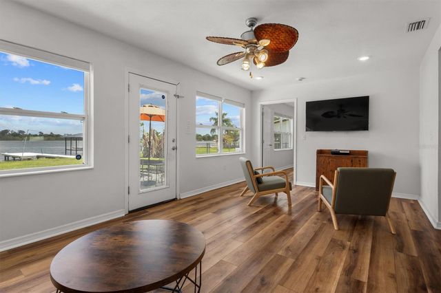 900 LAKE JESSIE DRIVE, Winter Haven, FL 33881