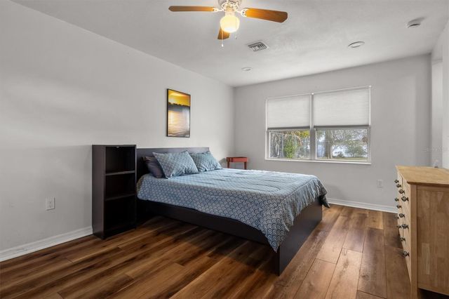 900 LAKE JESSIE DRIVE, Winter Haven, FL 33881