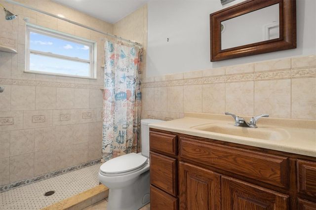 900 LAKE JESSIE DRIVE, Winter Haven, FL 33881