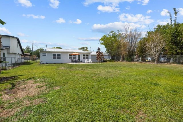 900 LAKE JESSIE DRIVE, Winter Haven, FL 33881