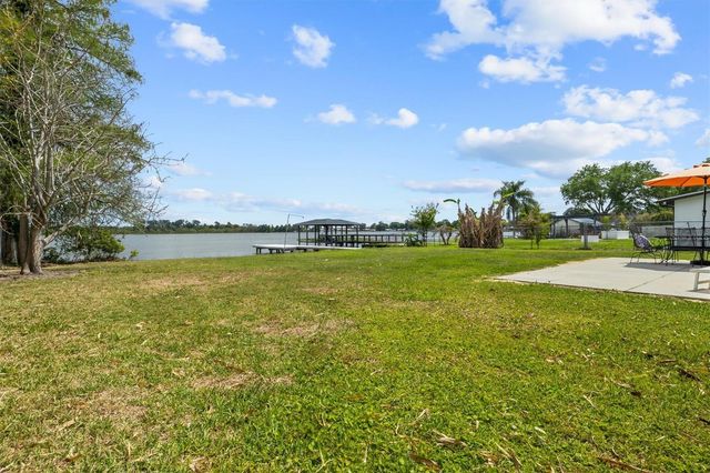 900 LAKE JESSIE DRIVE, Winter Haven, FL 33881