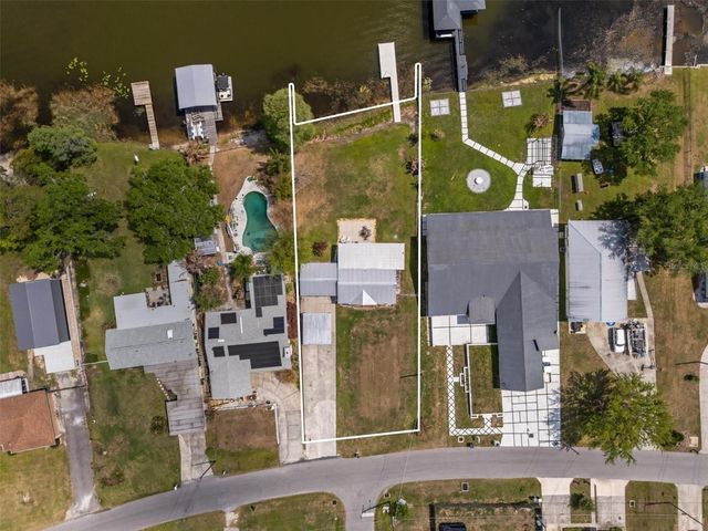 900 LAKE JESSIE DRIVE, Winter Haven, FL 33881