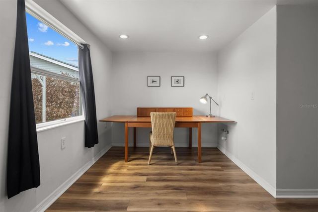 900 LAKE JESSIE DRIVE, Winter Haven, FL 33881