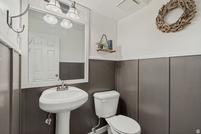 9192 SHAD LN, Sandy, UT 84093
