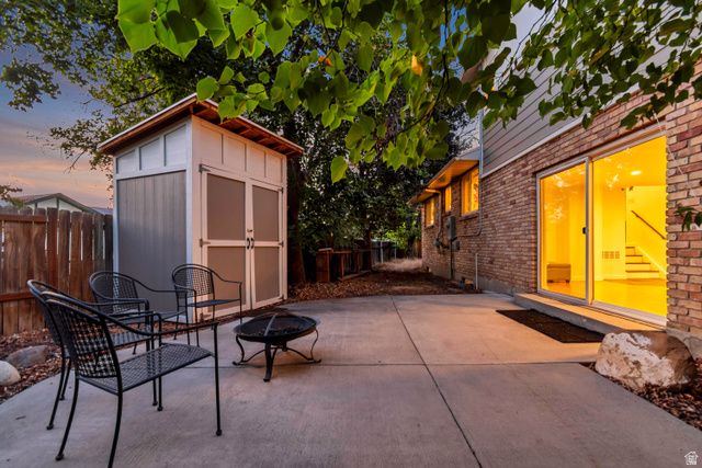 9192 SHAD LN, Sandy, UT 84093