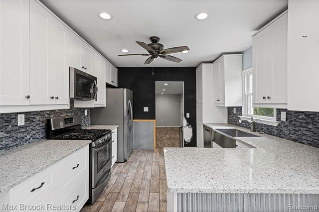 30066 Bock Street, Garden City, MI 48135