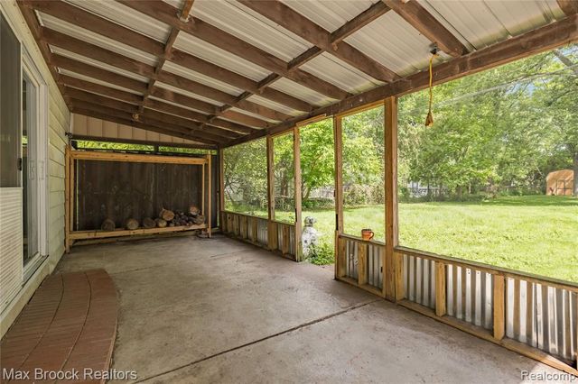 30066 Bock Street, Garden City, MI 48135