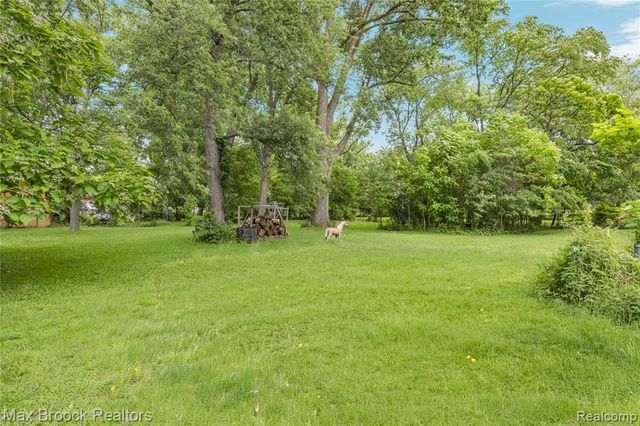 30066 Bock Street, Garden City, MI 48135