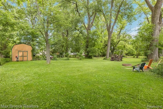 30066 Bock Street, Garden City, MI 48135