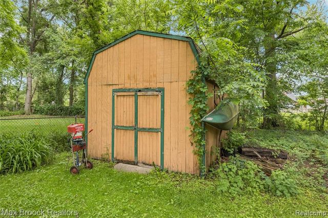 30066 Bock Street, Garden City, MI 48135