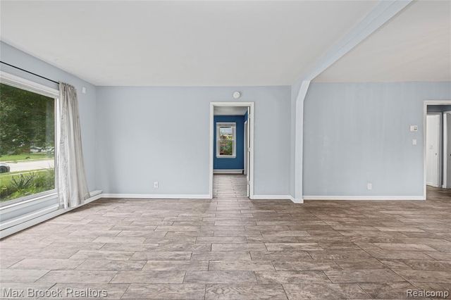 30066 Bock Street, Garden City, MI 48135