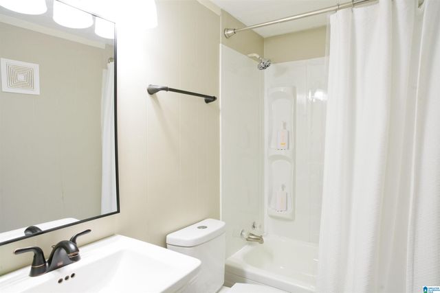 174 RIVER RUN ROAD, Clanton, AL 35046