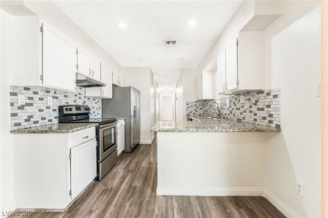 4960 MOHAVE Avenue, Las Vegas, NV 89104