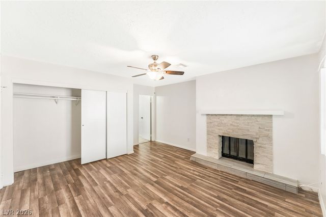 4960 MOHAVE Avenue, Las Vegas, NV 89104
