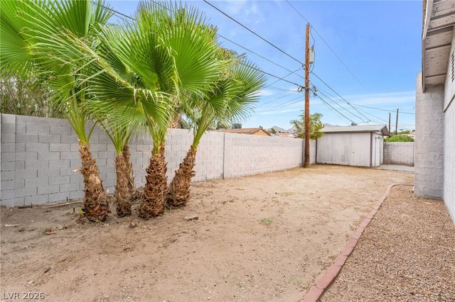 4960 MOHAVE Avenue, Las Vegas, NV 89104