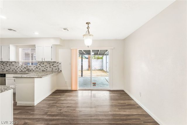 4960 MOHAVE Avenue, Las Vegas, NV 89104