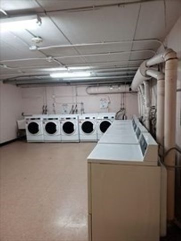 46 Cochituate Rd 106, Framingham, MA 01701