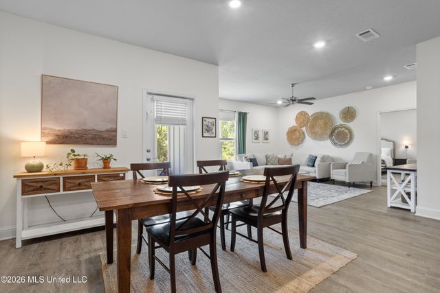 7777 Coral Lane, Ocean Springs, MS 39564