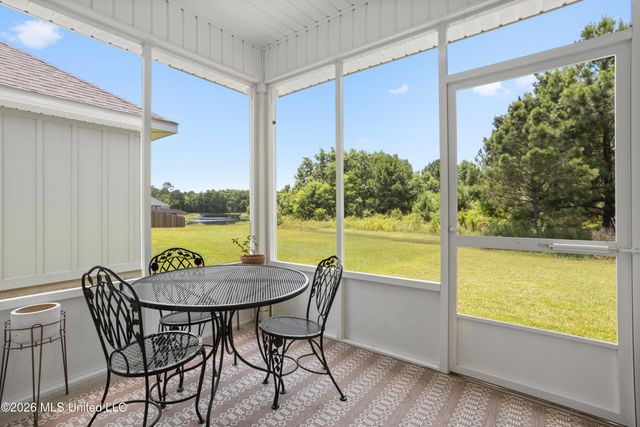7777 Coral Lane, Ocean Springs, MS 39564
