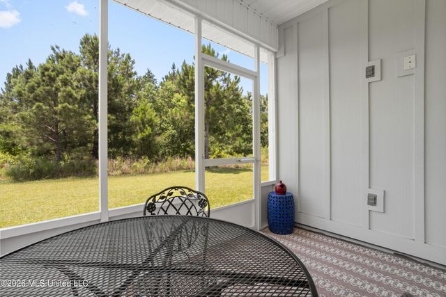 7777 Coral Lane, Ocean Springs, MS 39564