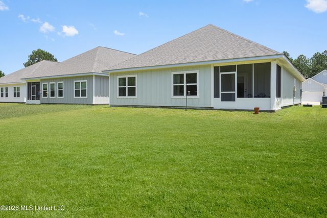 7777 Coral Lane, Ocean Springs, MS 39564