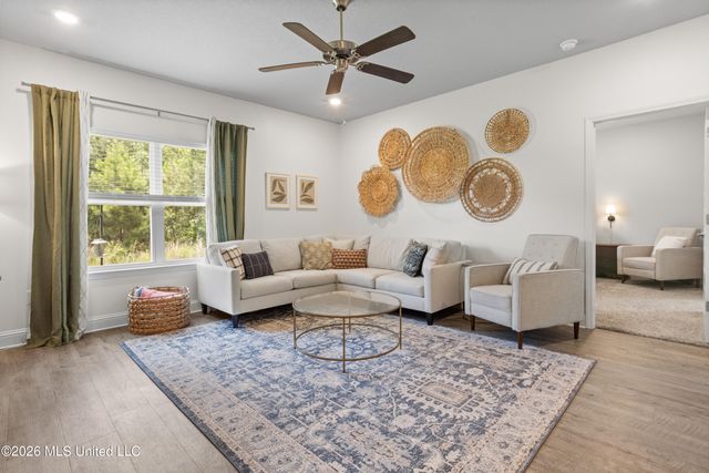 7777 Coral Lane, Ocean Springs, MS 39564
