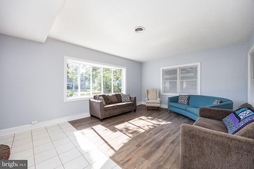 Image 10 of property listing at 122 PRISCILLA ST, Salisbury, MD 21804
