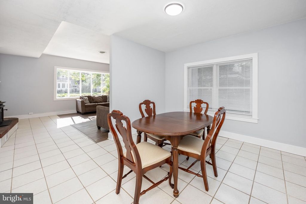 Image 14 of property listing at 122 PRISCILLA ST, Salisbury, MD 21804