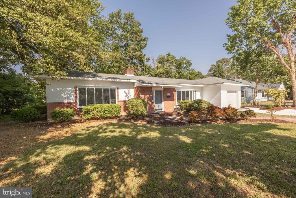Image 3 of property listing at 122 PRISCILLA ST, Salisbury, MD 21804