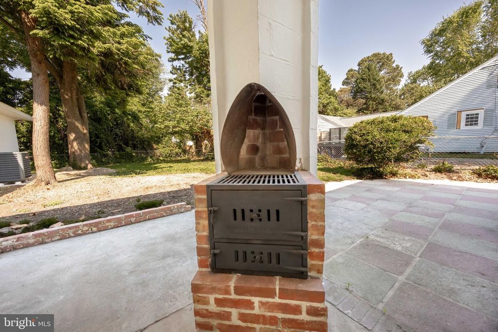 Image 55 of property listing at 122 PRISCILLA ST, Salisbury, MD 21804