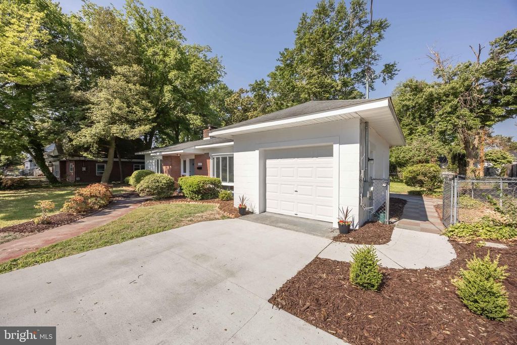Image 6 of property listing at 122 PRISCILLA ST, Salisbury, MD 21804