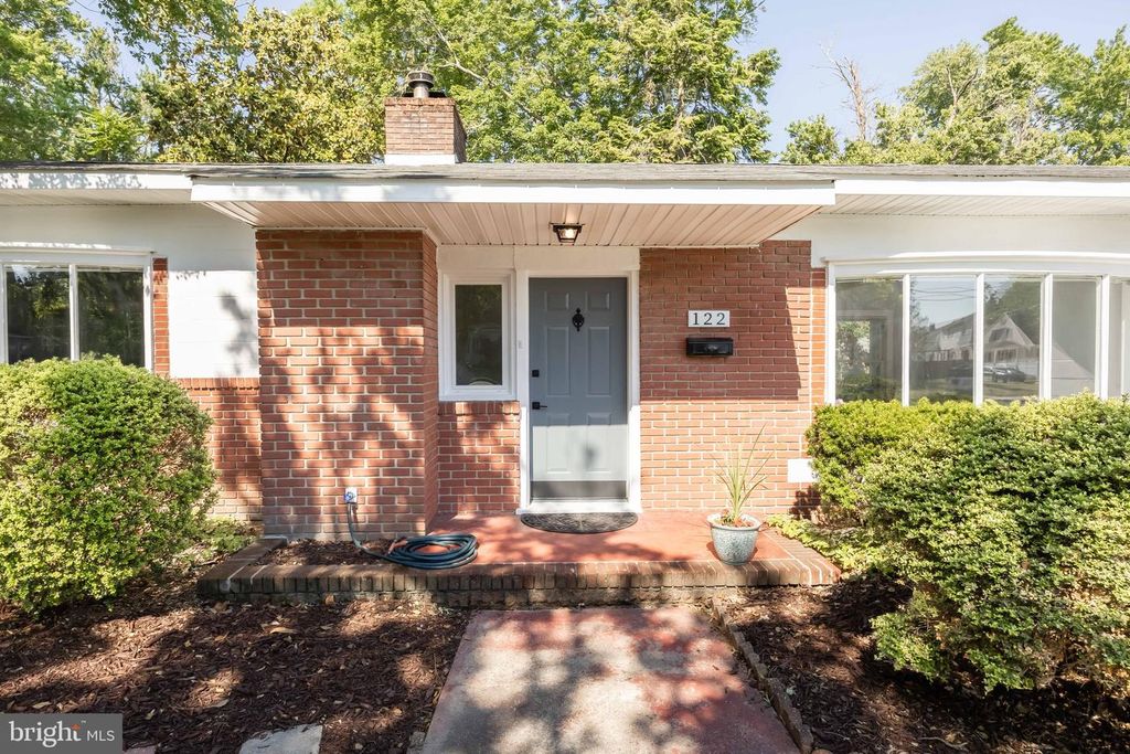 Image 7 of property listing at 122 PRISCILLA ST, Salisbury, MD 21804