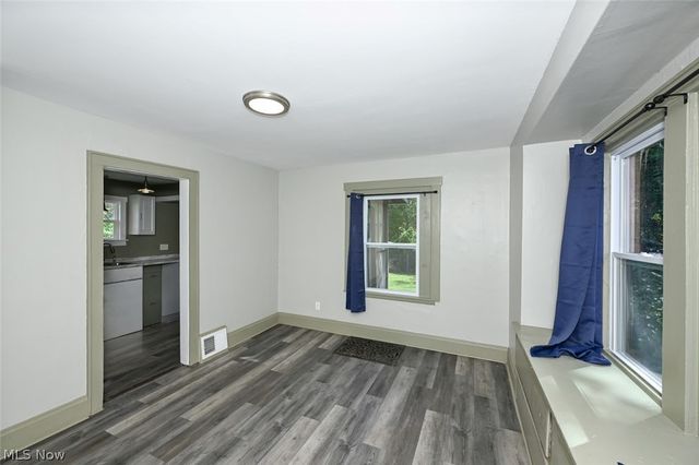 1313 Manchester Road, Akron, OH 44319