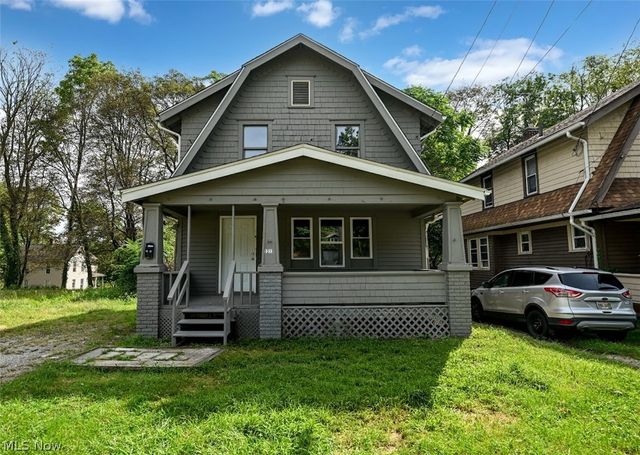 1313 Manchester Road, Akron, OH 44319