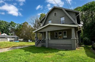 1313 Manchester Road, Akron, OH 44319