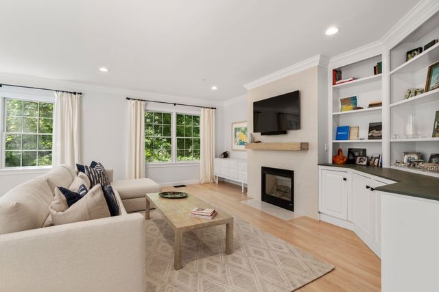 344 Boylston Street A, Newton, MA 02459