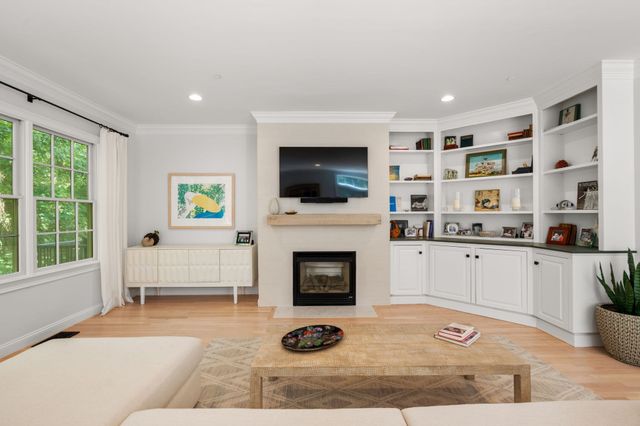 344 Boylston Street A, Newton, MA 02459