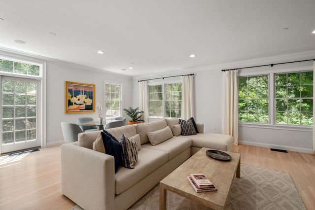 344 Boylston Street A, Newton, MA 02459