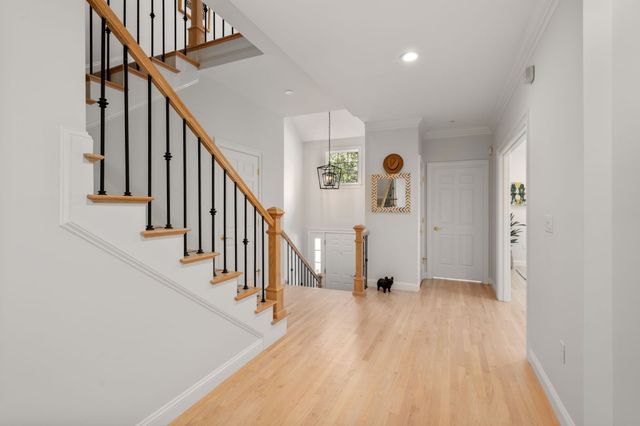 344 Boylston Street A, Newton, MA 02459