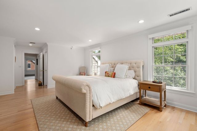 344 Boylston Street A, Newton, MA 02459