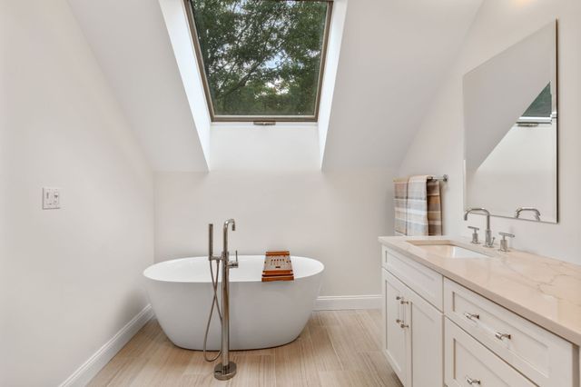344 Boylston Street A, Newton, MA 02459