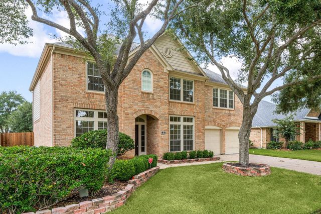 22 Crestview Trail, Houston, TX 77082