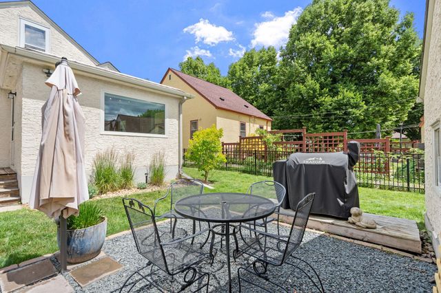 2128 Juno Avenue, Saint Paul, MN 55116