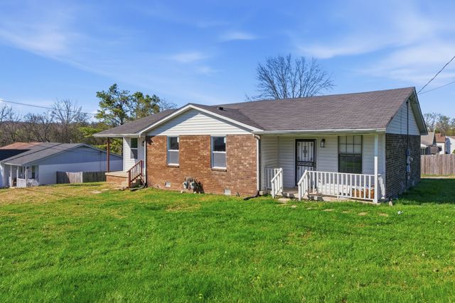 1302 Bellshire Terrace Dr, Nashville, TN 37207