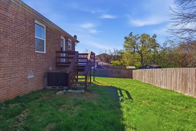 1302 Bellshire Terrace Dr, Nashville, TN 37207