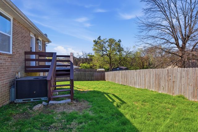 1302 Bellshire Terrace Dr, Nashville, TN 37207