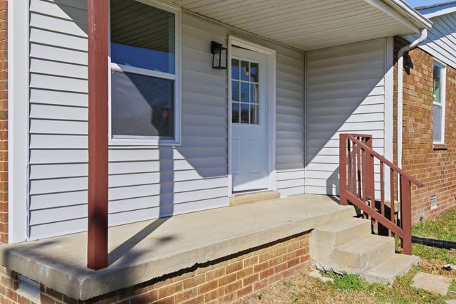 1302 Bellshire Terrace Dr, Nashville, TN 37207