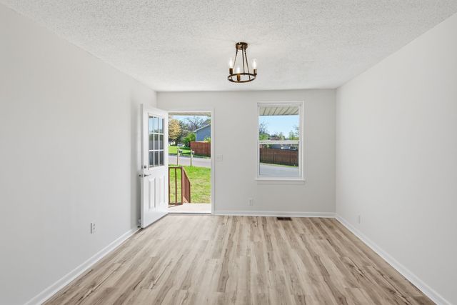 1302 Bellshire Terrace Dr, Nashville, TN 37207