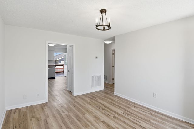 1302 Bellshire Terrace Dr, Nashville, TN 37207