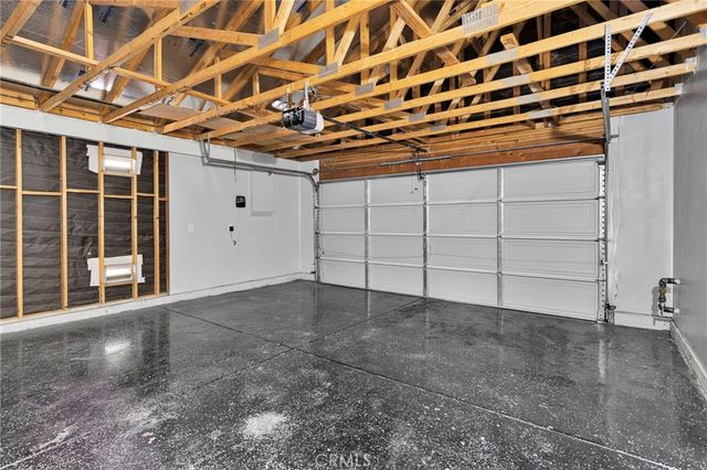 16572 Don Quijote, Victorville, CA 92395